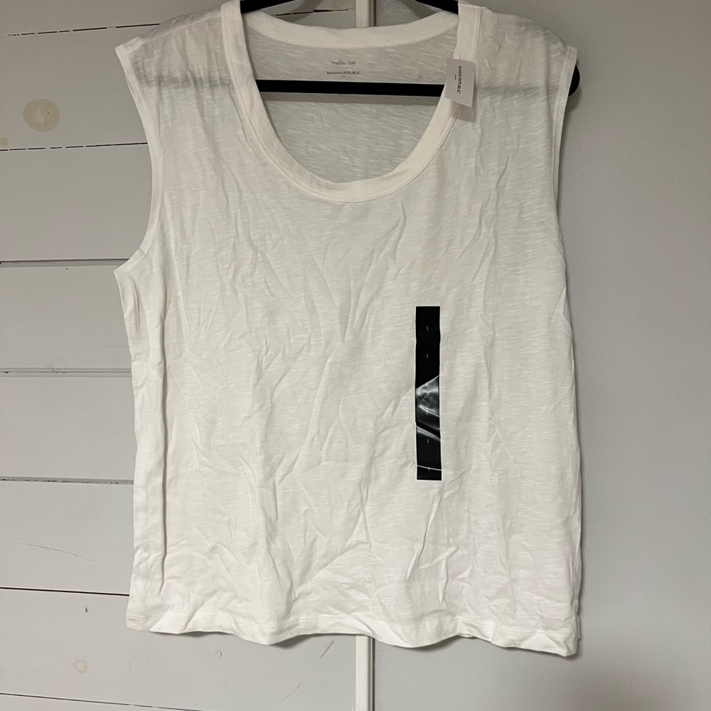 Banana Republic Cream Tee